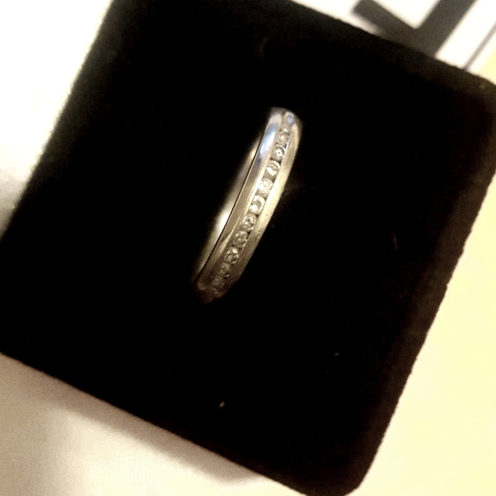 14k white gold diamond rings. Not Scrap